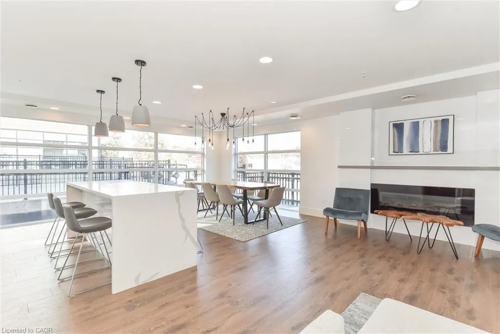 155 St. Leger Street, #208