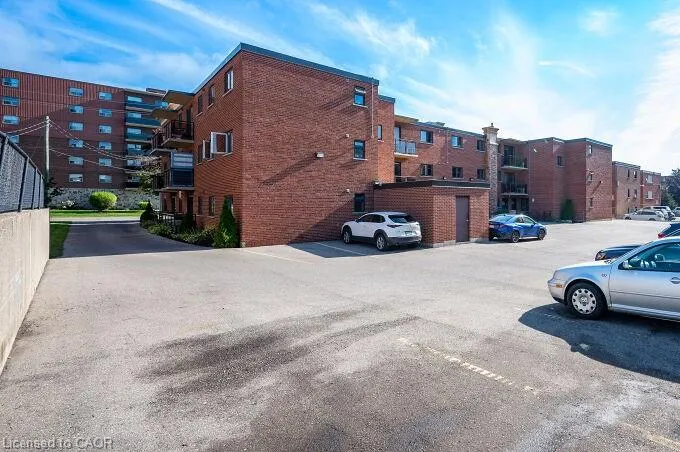 1212 Fennell Avenue E, #303