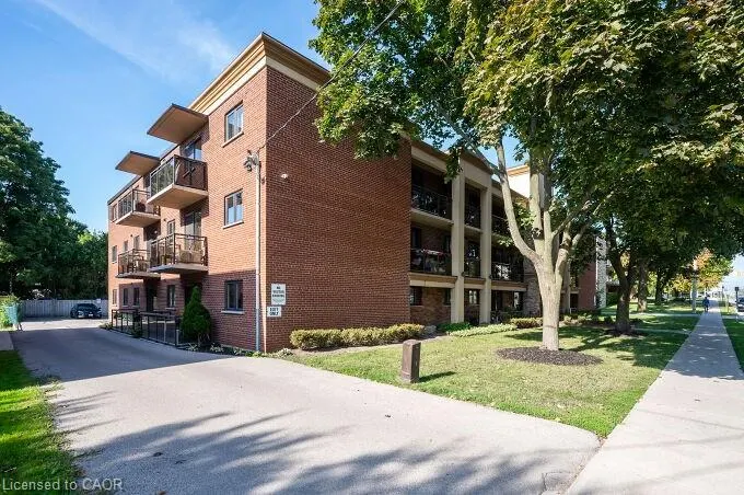 1212 Fennell Avenue E, #303