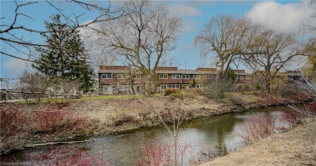 121 University Avenue E, #43