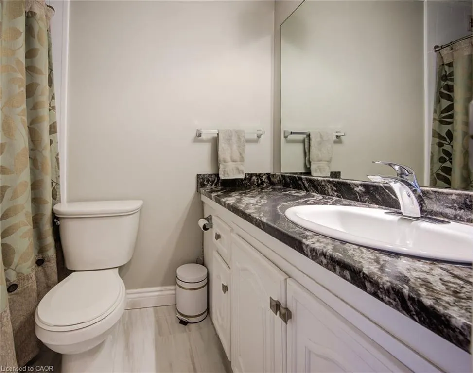 121 University Avenue E, #43