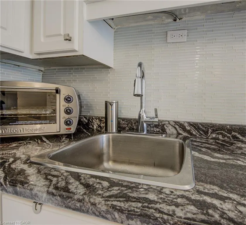 121 University Avenue E, #43