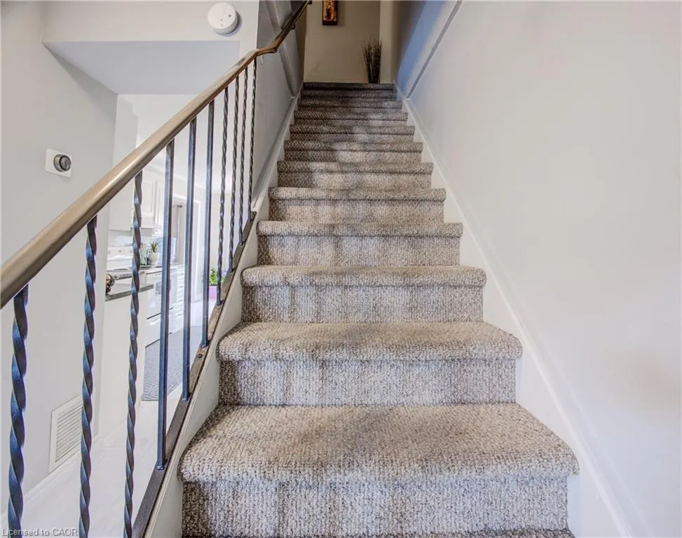 121 University Avenue E, #43
