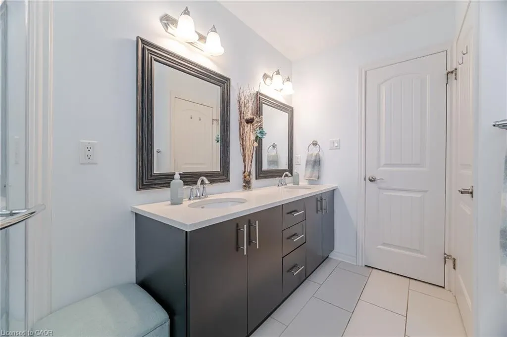 387 Gravel Ridge Trail