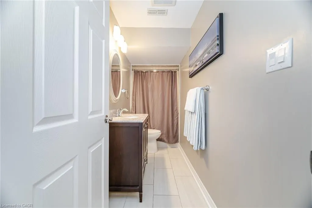 387 Gravel Ridge Trail