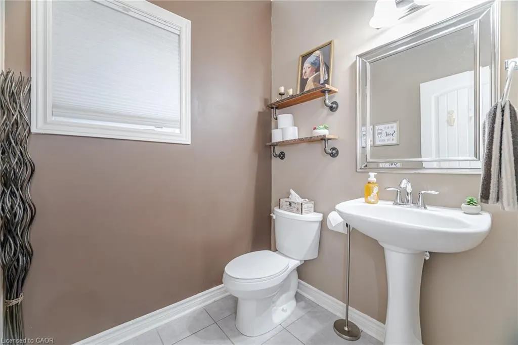 387 Gravel Ridge Trail