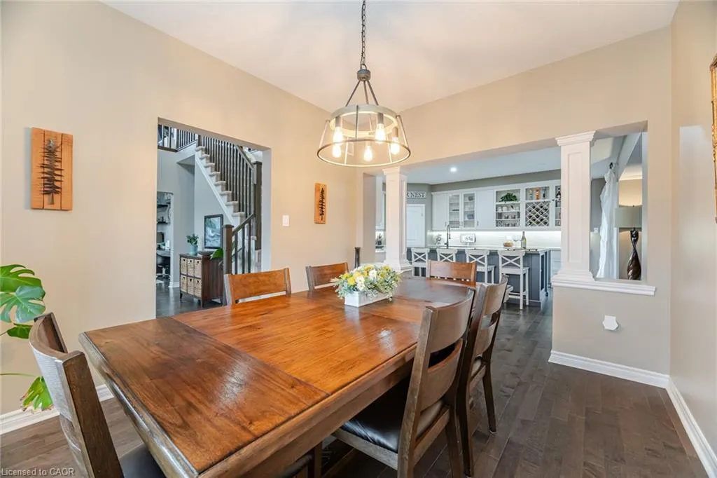 387 Gravel Ridge Trail
