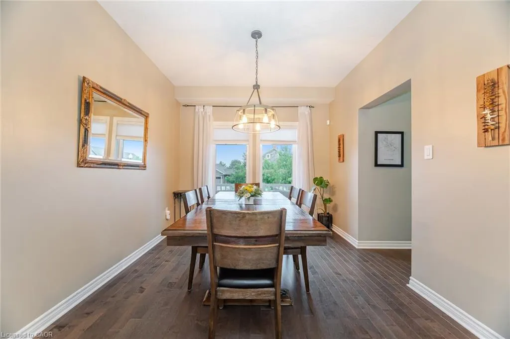 387 Gravel Ridge Trail