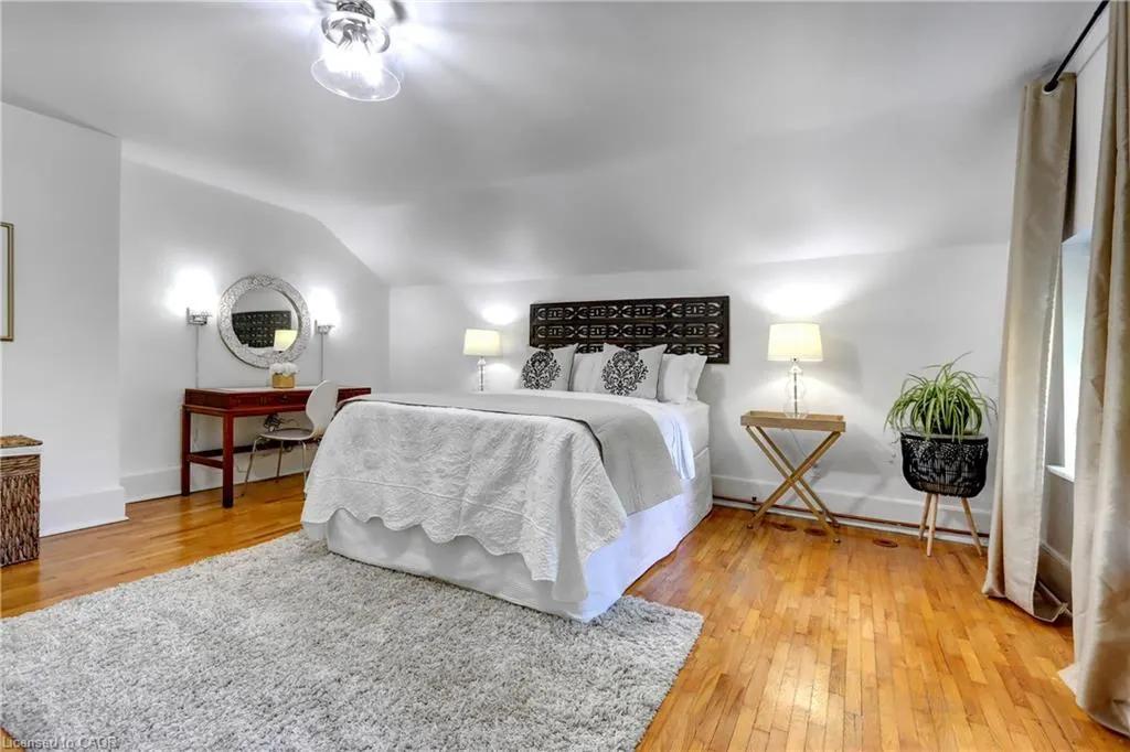 4 Stewarttown Road