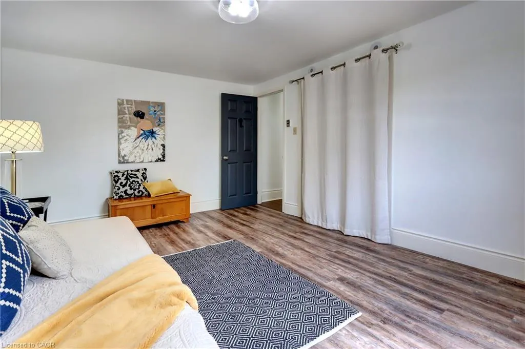 4 Stewarttown Road