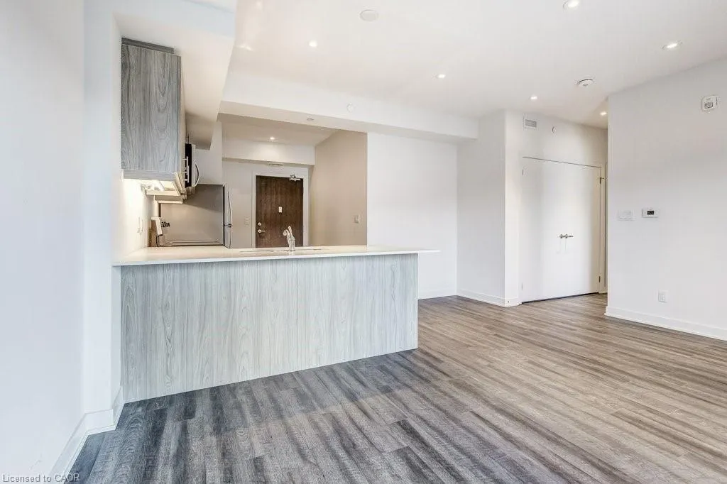 16 Markle Crescent, #311