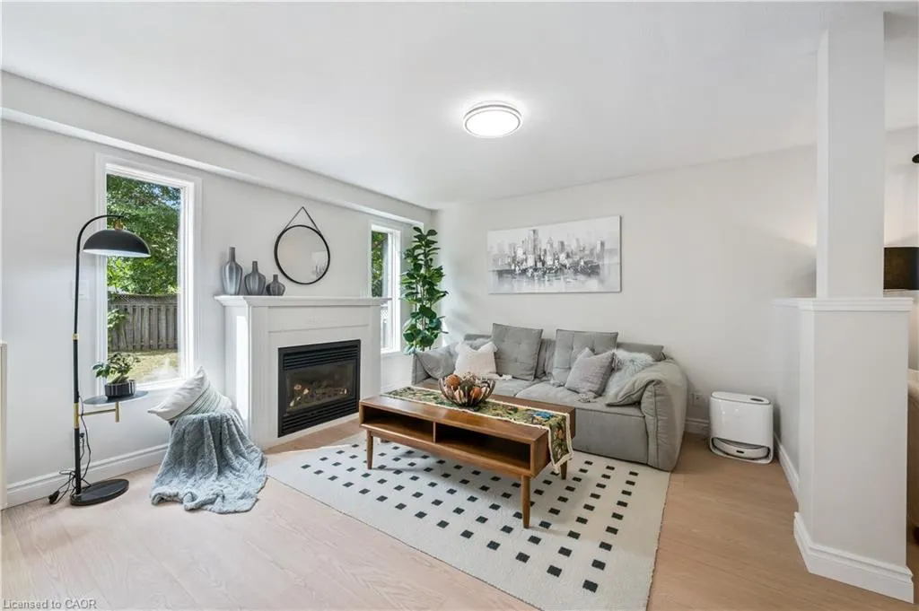 397 Havendale Crescent