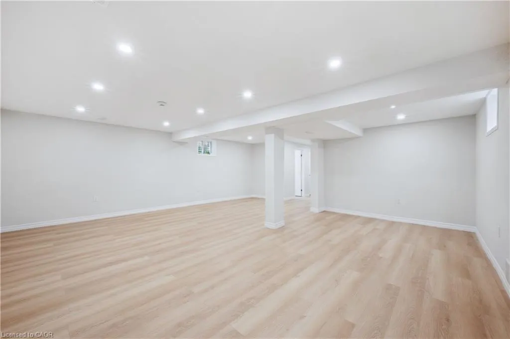 397 Havendale Crescent