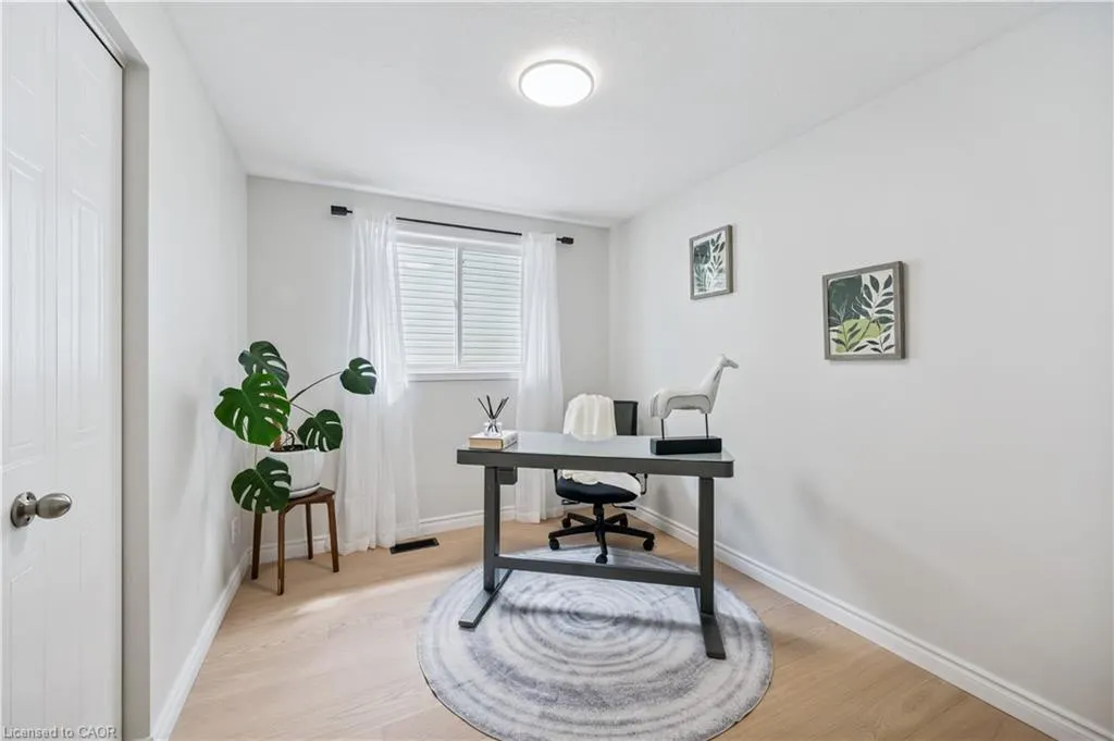 397 Havendale Crescent