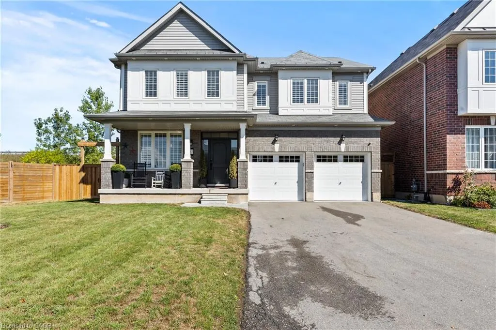 62 Esther Crescent
