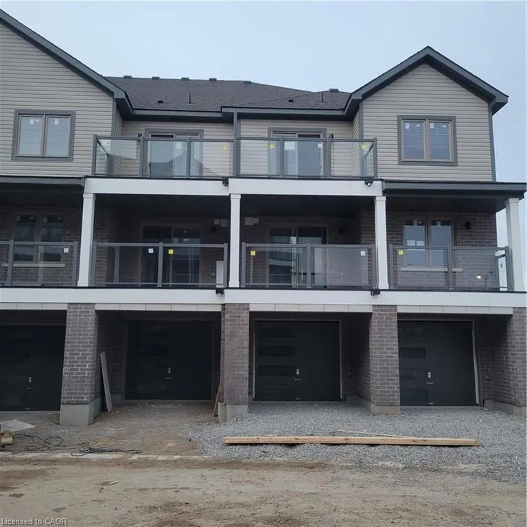 205 West Oak Trail, #3
