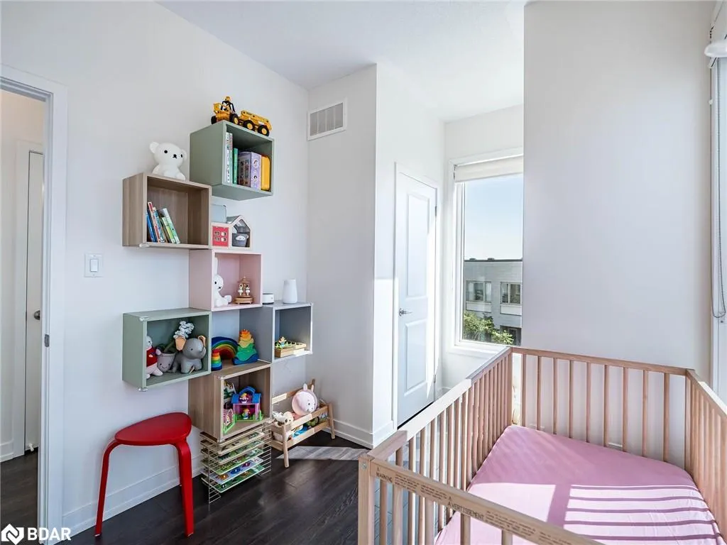 3128 Mintwood Circle