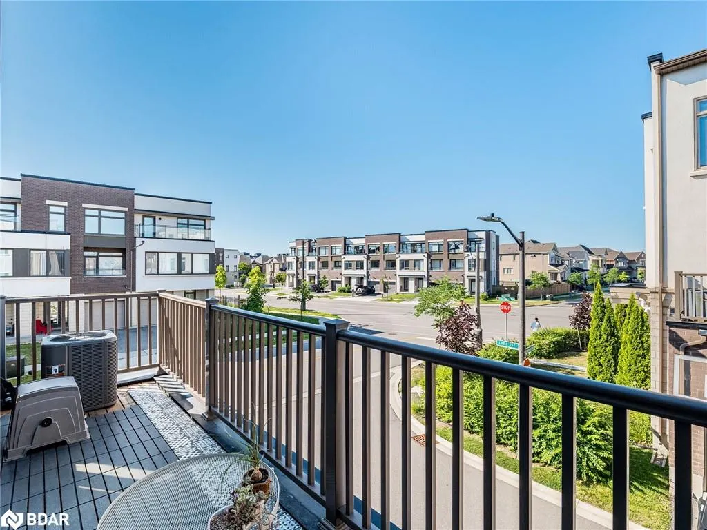 3128 Mintwood Circle