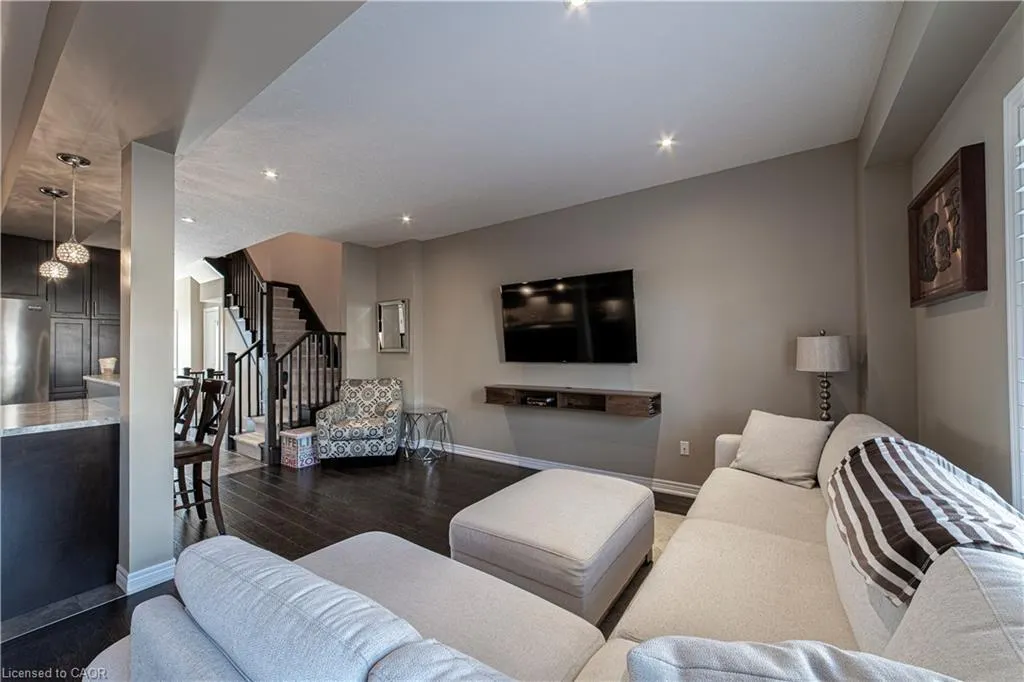 28 Kingsborough Drive