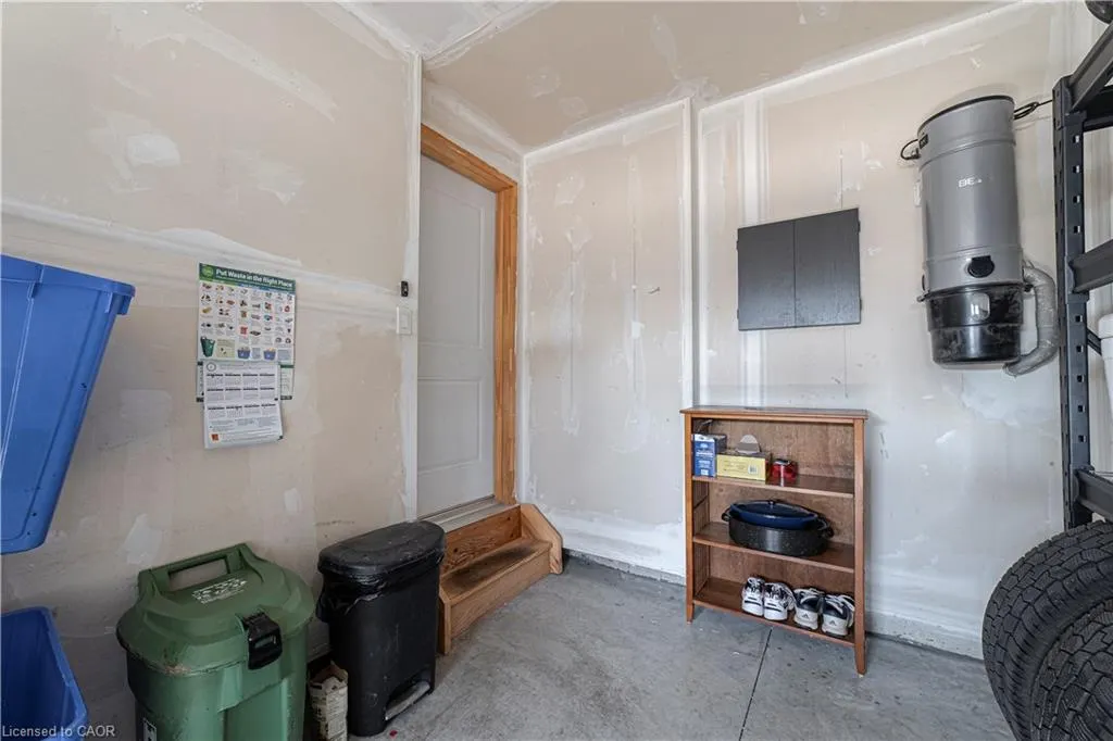 28 Kingsborough Drive