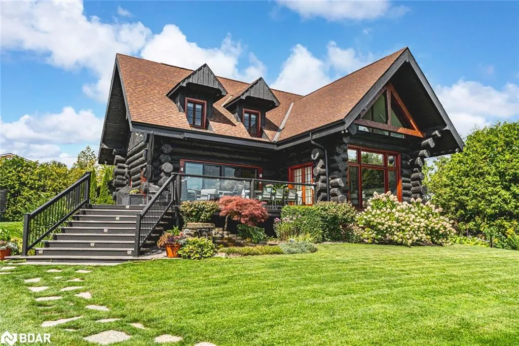 2 Sunnyside Avenue