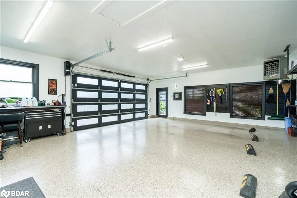 2 Sunnyside Avenue