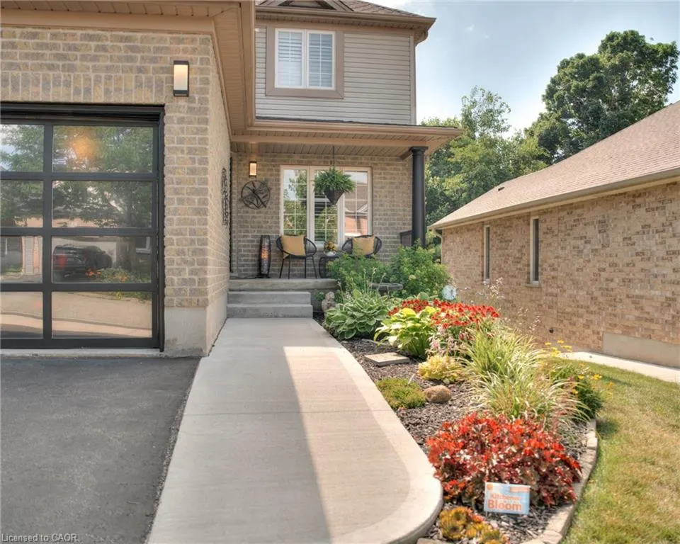 69 Hearthwood Crescent