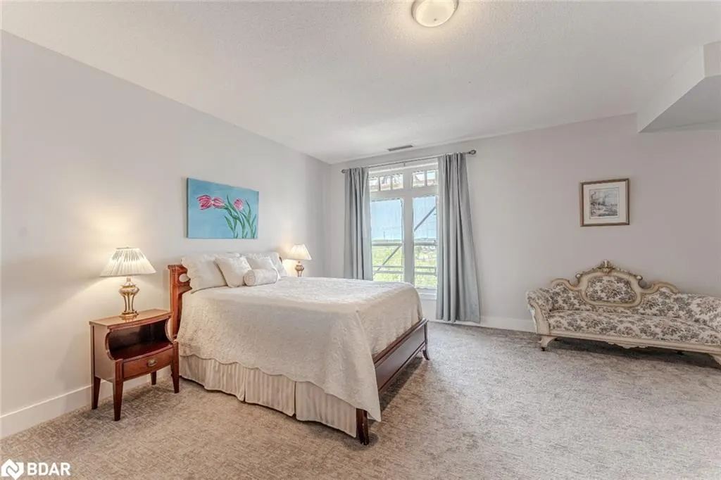 140 Cedar Island Road, #401