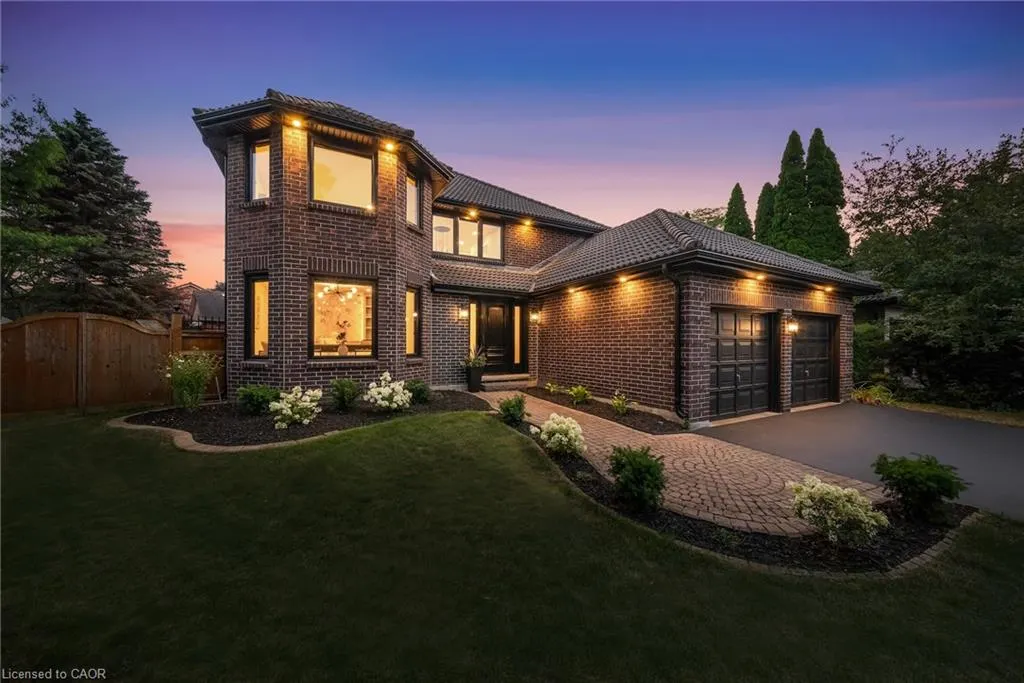 360 Claremont Crescent