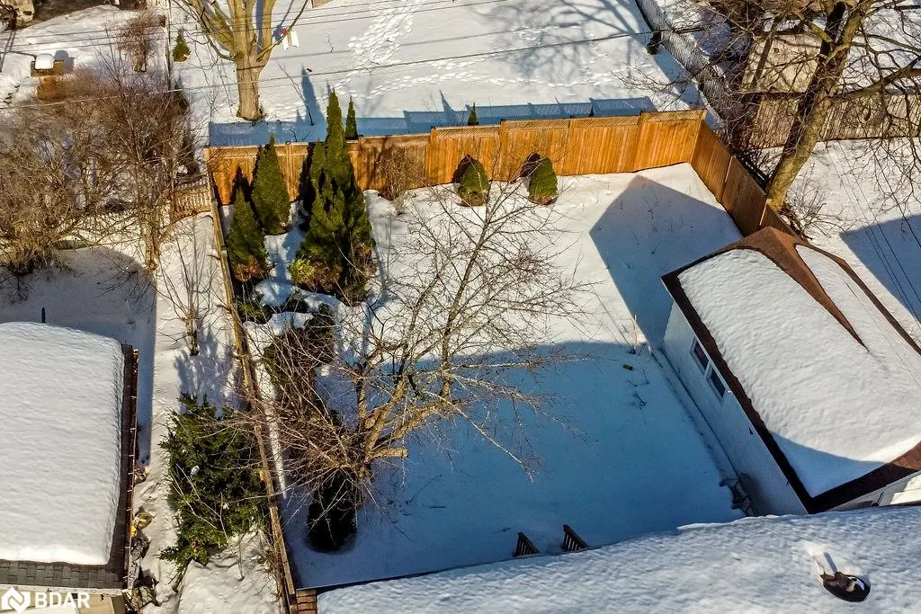 50 Marion Crescent
