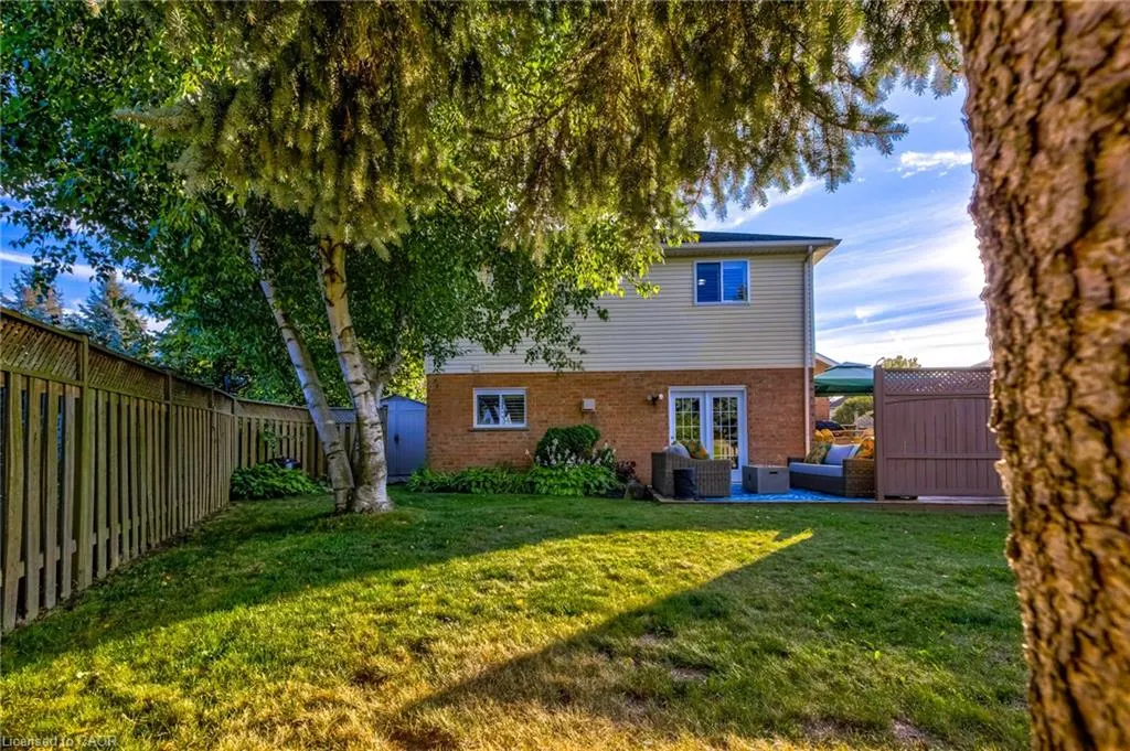 122 Westcliff Way