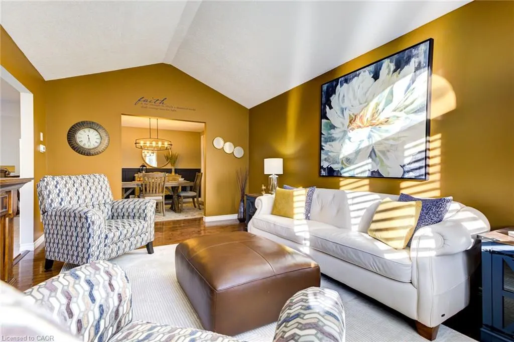 122 Westcliff Way