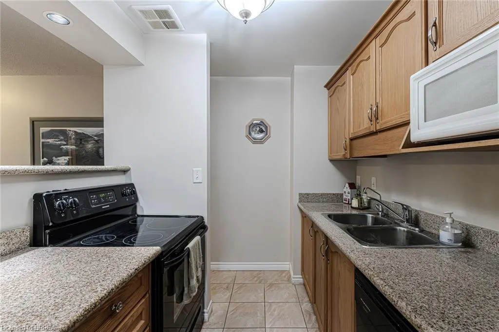 793 Colborne Street, #117