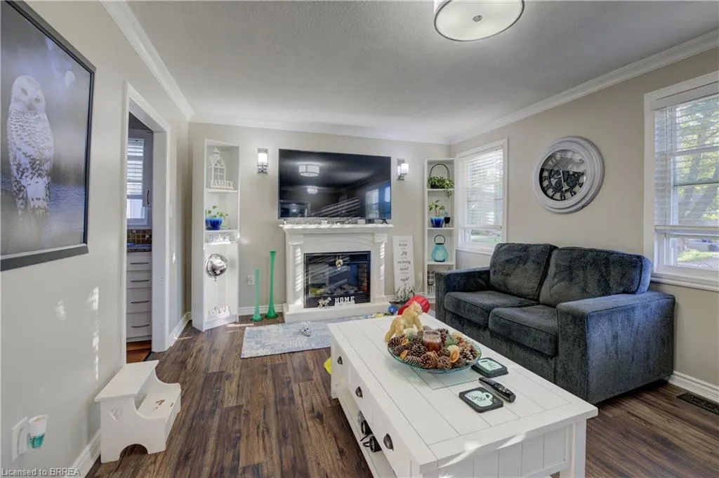 1 Longfellow Avenue