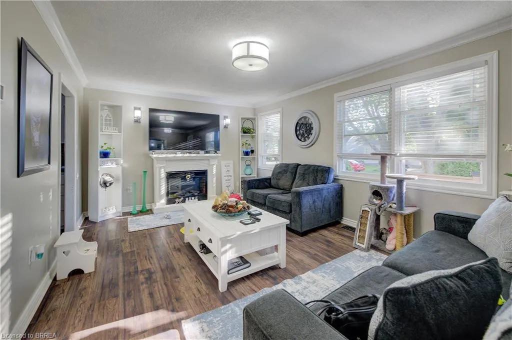 1 Longfellow Avenue