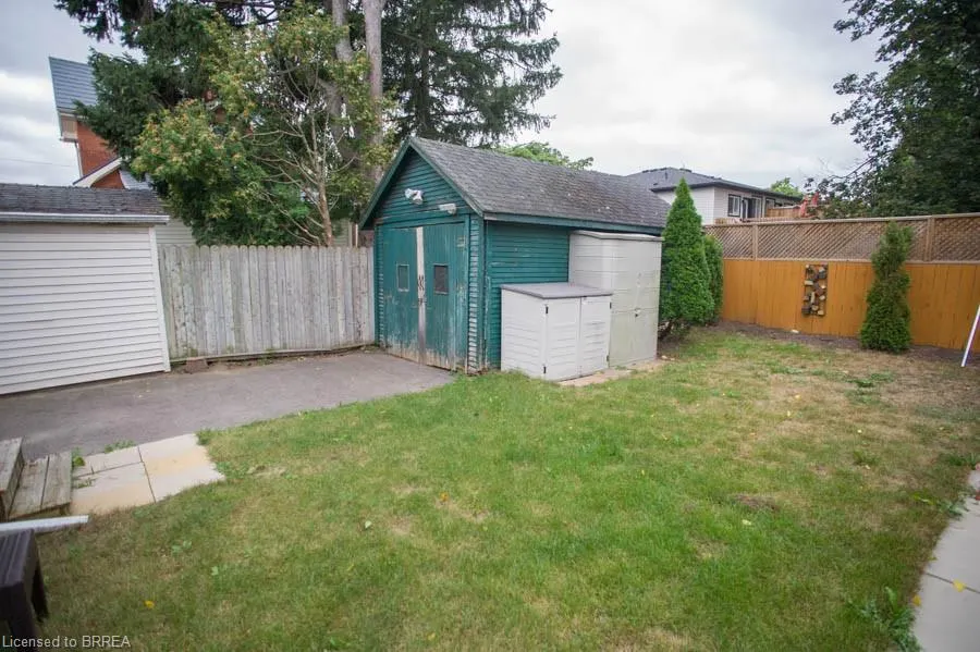 166 Brock Street