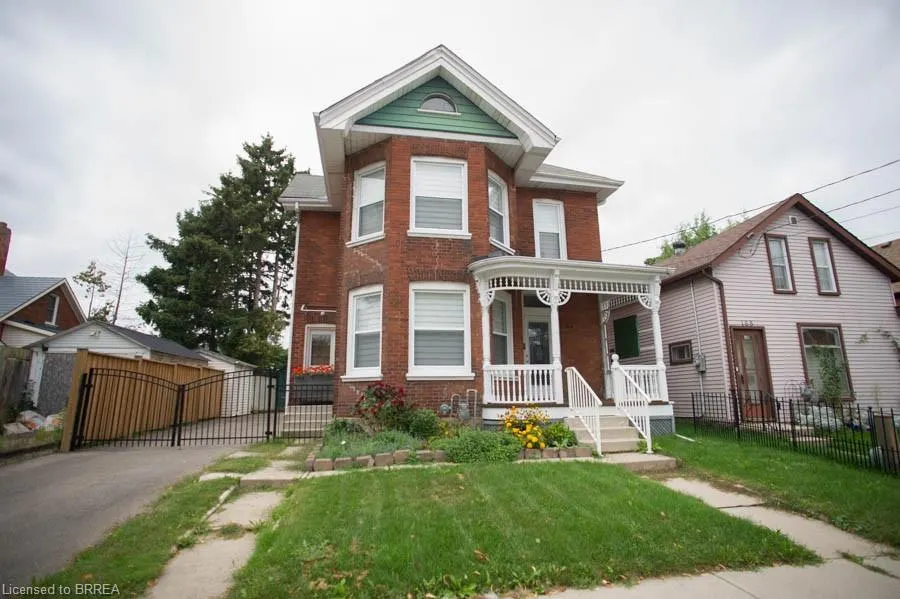 166 Brock Street