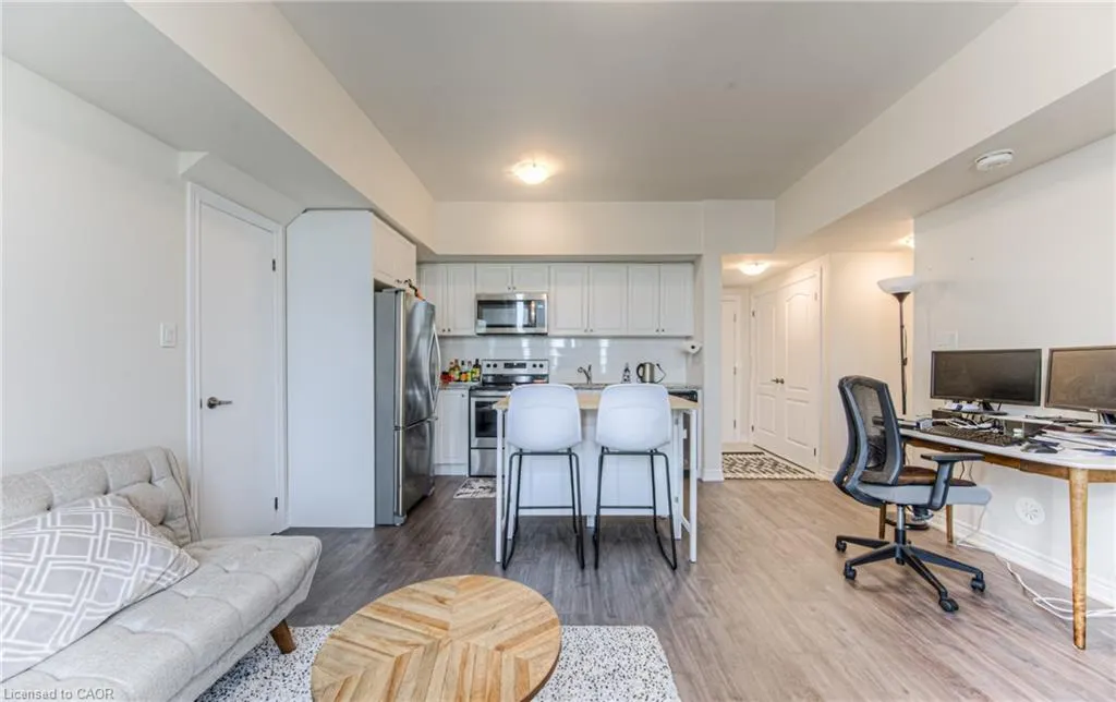 120 Watson Parkway N, #2