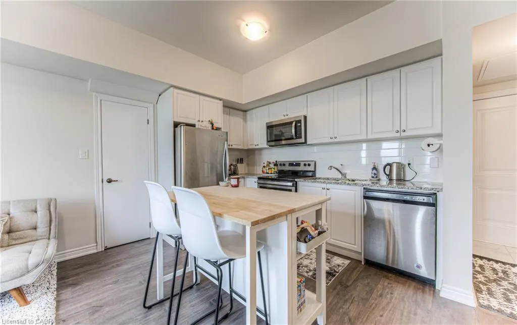 120 Watson Parkway N, #2