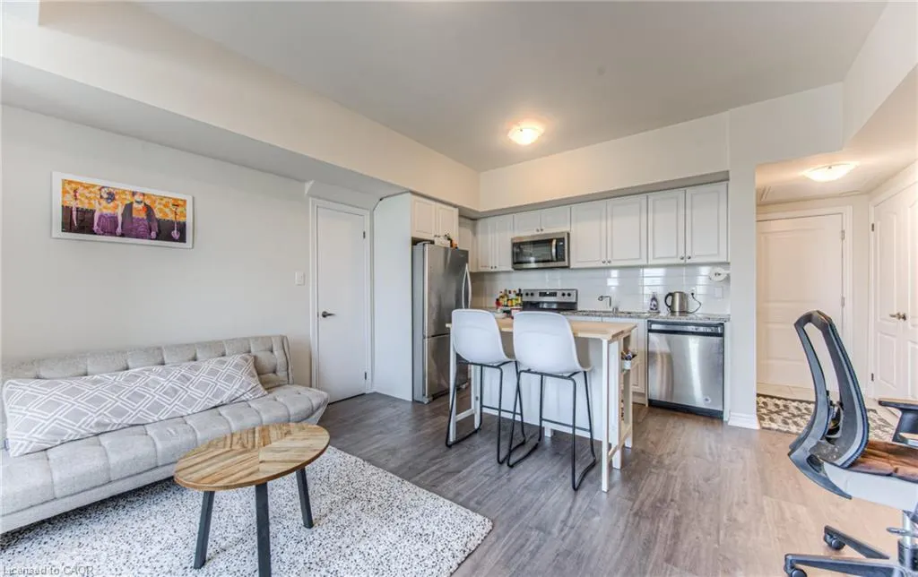 120 Watson Parkway N, #2