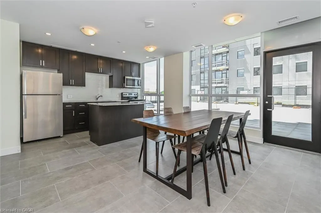 100 Garment Street, #902