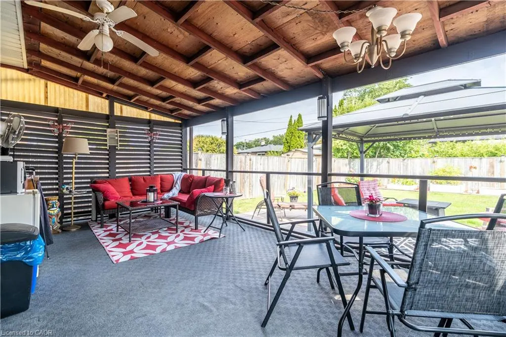 7 Kenwood Crescent
