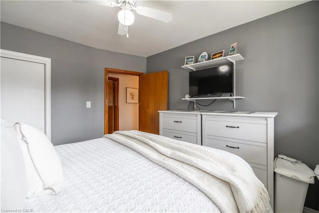 7 Kenwood Crescent