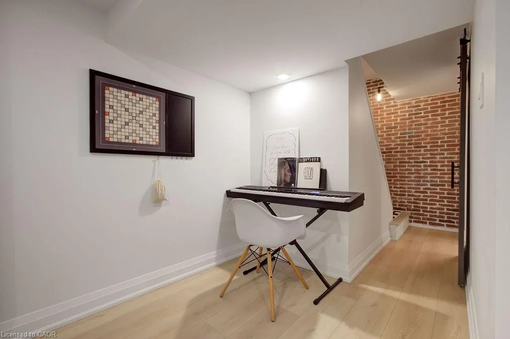 197 East 43rd Street