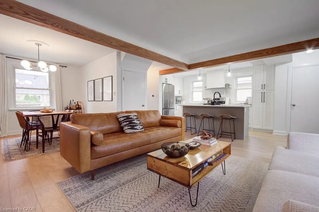 197 East 43rd Street