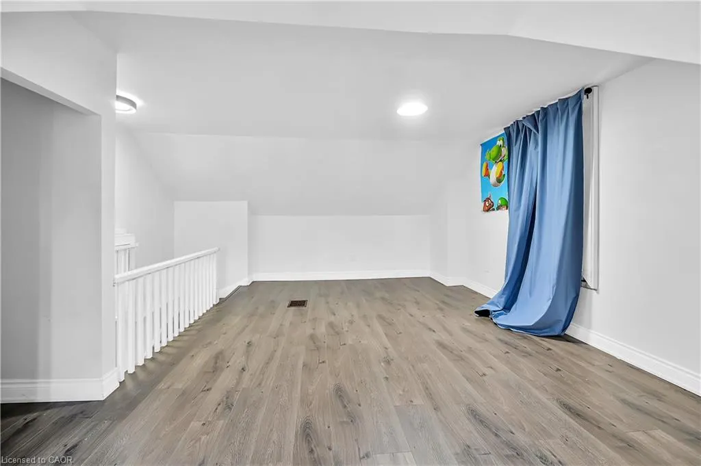 334 Cannon Street E