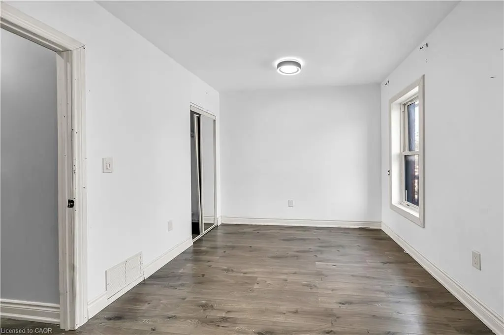 334 Cannon Street E