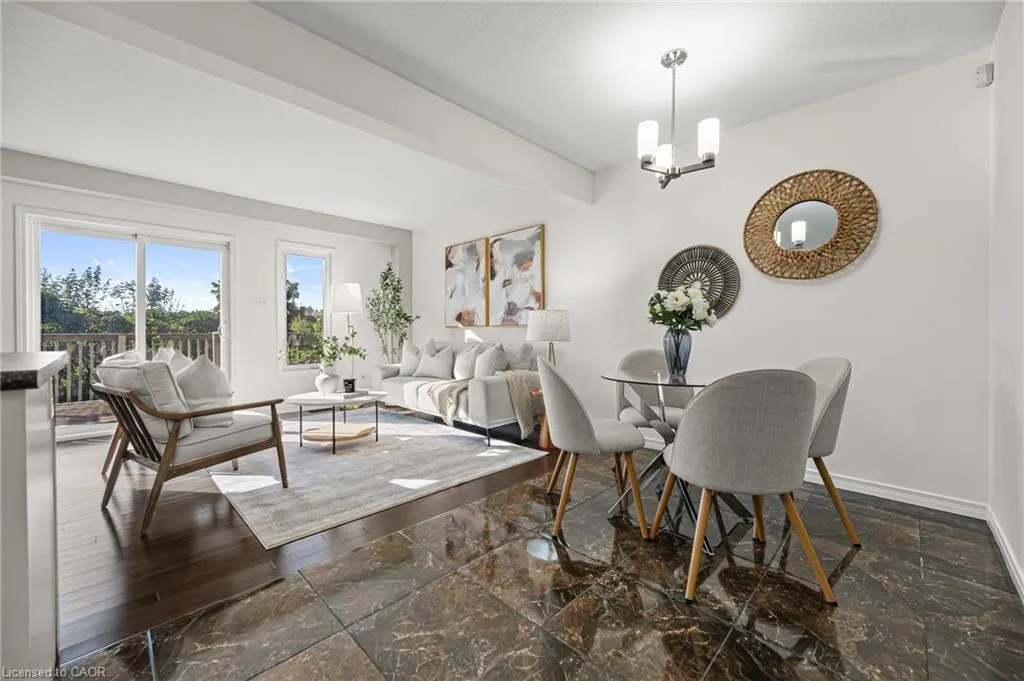 6 Upper Mercer Street, #D16