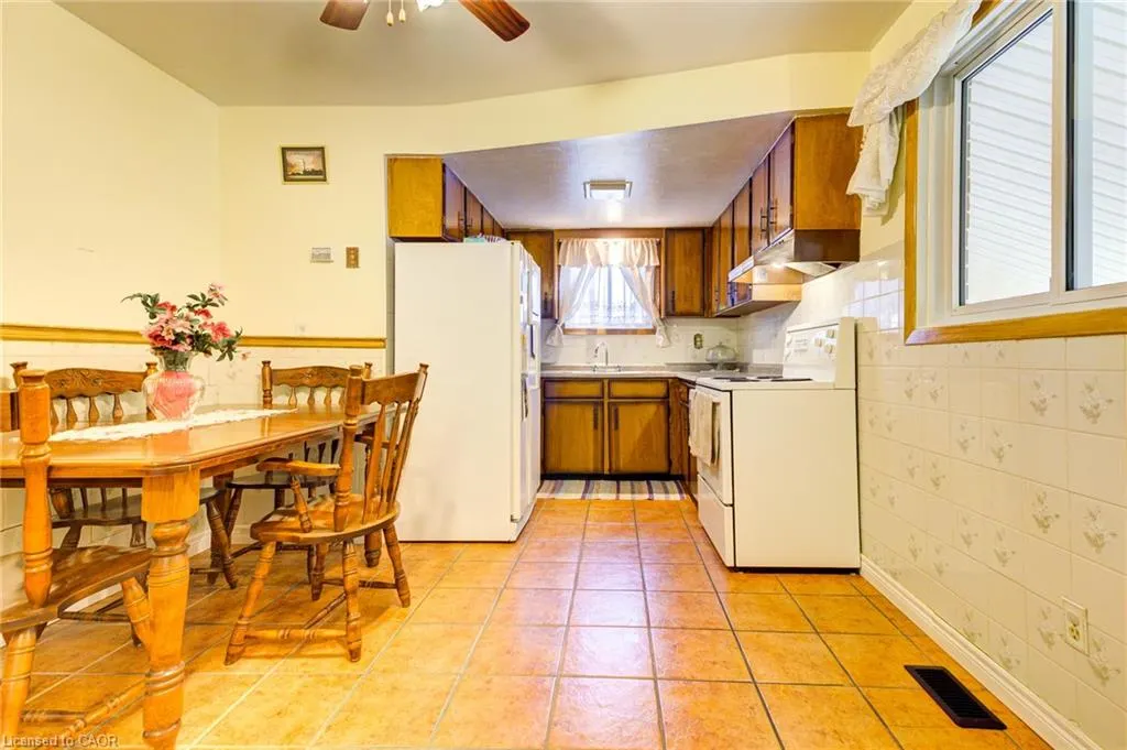 53 Moscrip Road