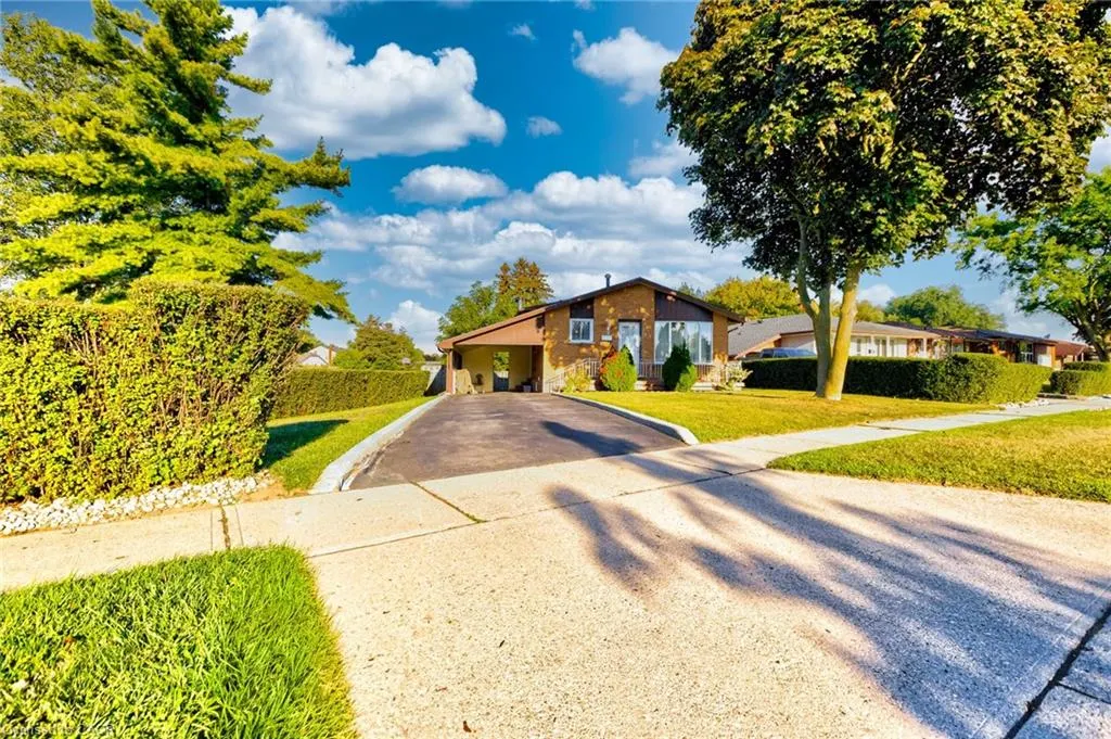 53 Moscrip Road